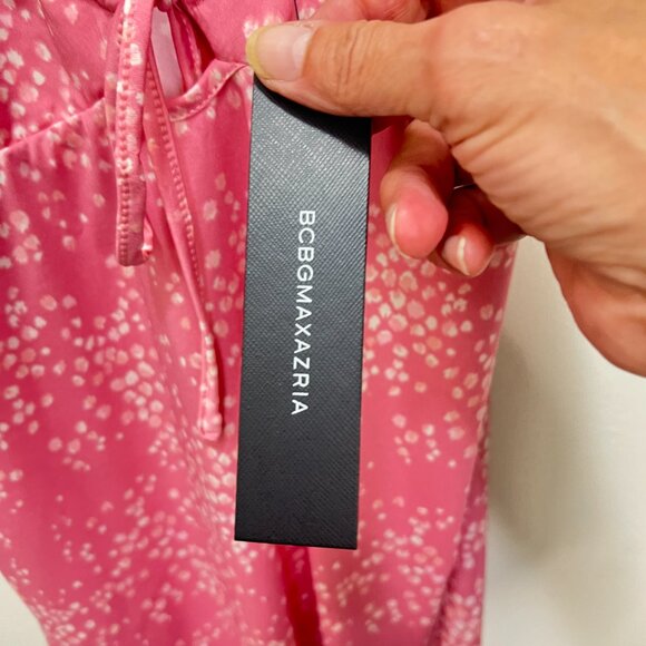 BCBGMAXAZRIA Nightgown in Pink - Size Medium - NWT - Unique Stretch Fabric - Picture 8 of 13